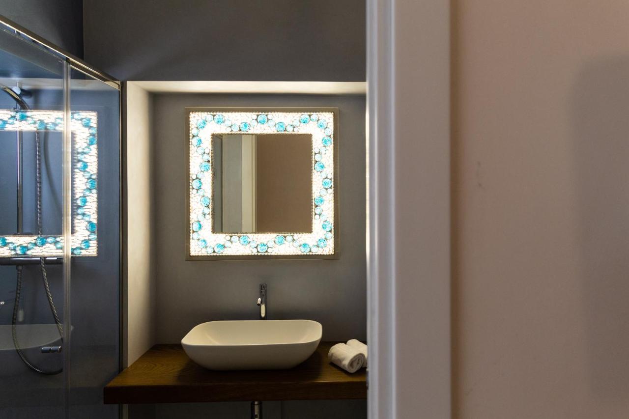 Viasarnelli72 Hotel Polignano a Mare Luaran gambar